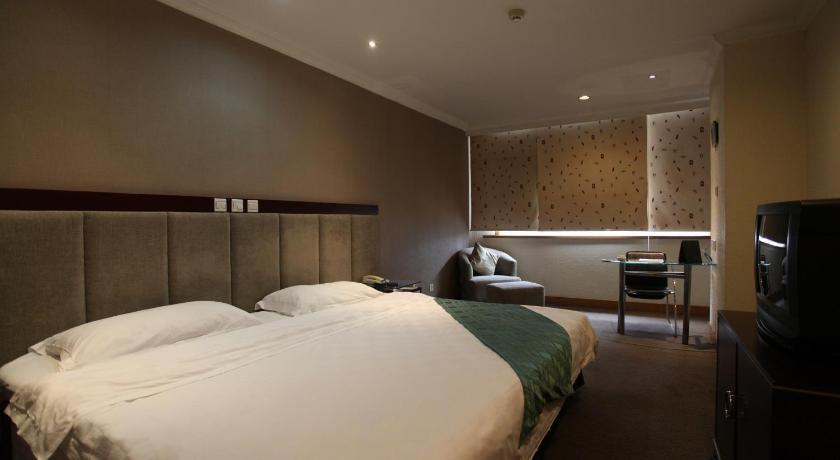Garden City Hotel Chengdu Room photo