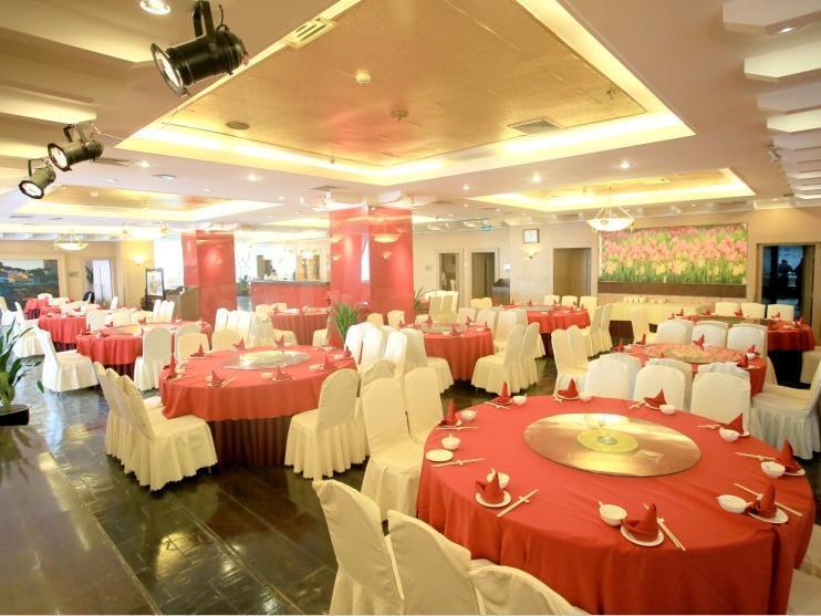 Garden City Hotel Chengdu Exterior photo