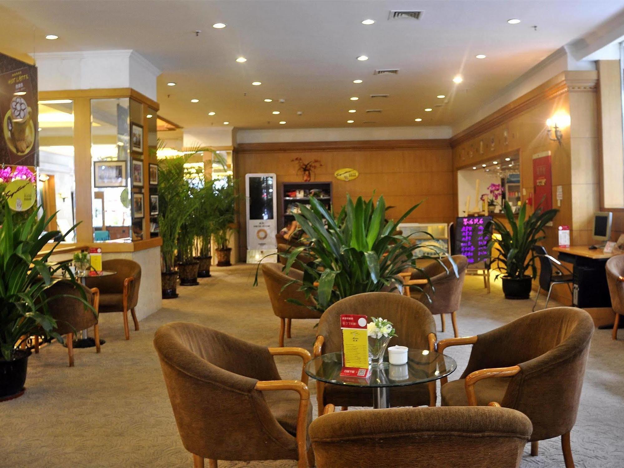 Garden City Hotel Chengdu Exterior photo